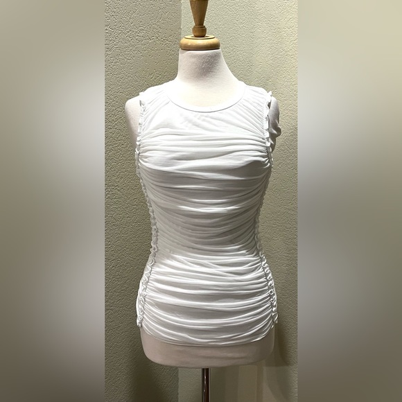 NEW Kobi Halperin Ruche Fitted White Top Shirt Blouse Sleeveless S - Picture 1 of 6